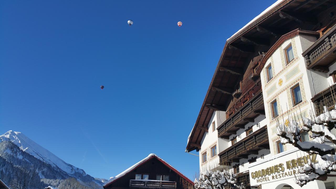 Hotel Goldenes Kreuz Tannheim Exterior foto